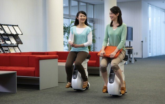 Travel Smart with three game-changing Mobile Gadgets